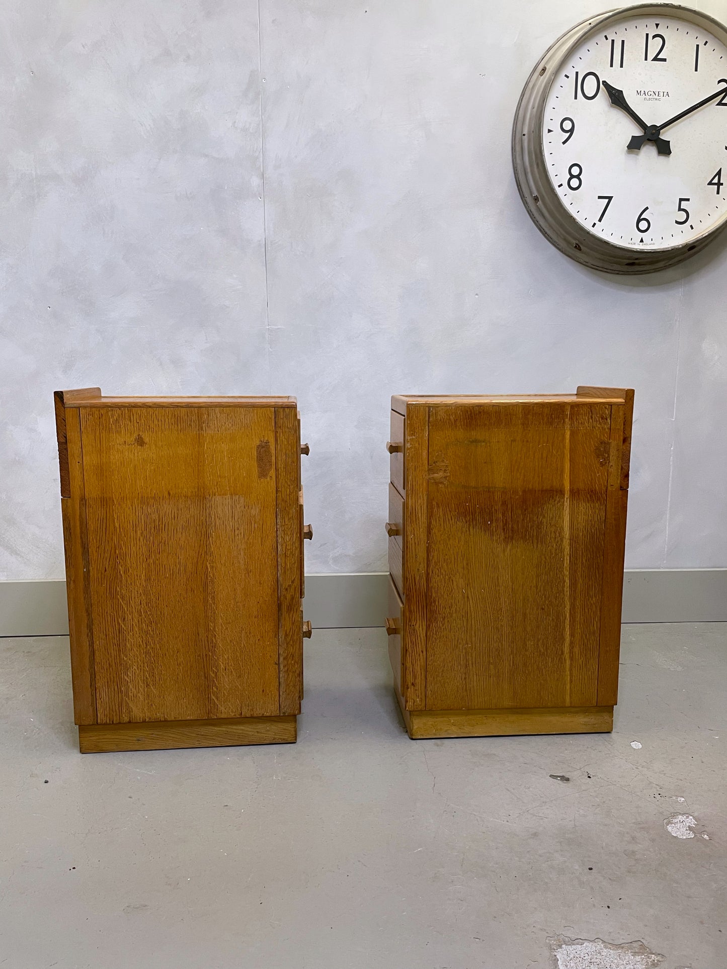 Vintage bedside drawers / 1940’s utilitarian/ modernism / oak