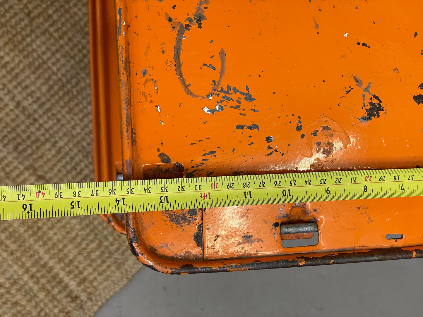 Vintage Orange Metal Shelves / mid Century Camping / Collapsible